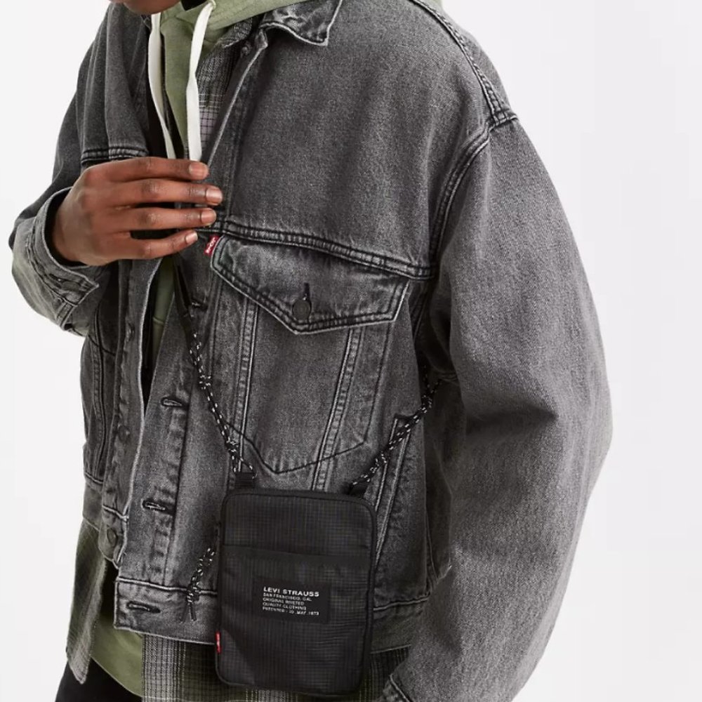 Levi’s Trucker Jean Jacket Grey Cottonized Hemp NWT